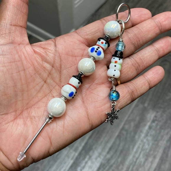 Blue and White Snowman Themed Stainless Steel Beaded Pokey Tool - Picture 1 of 6